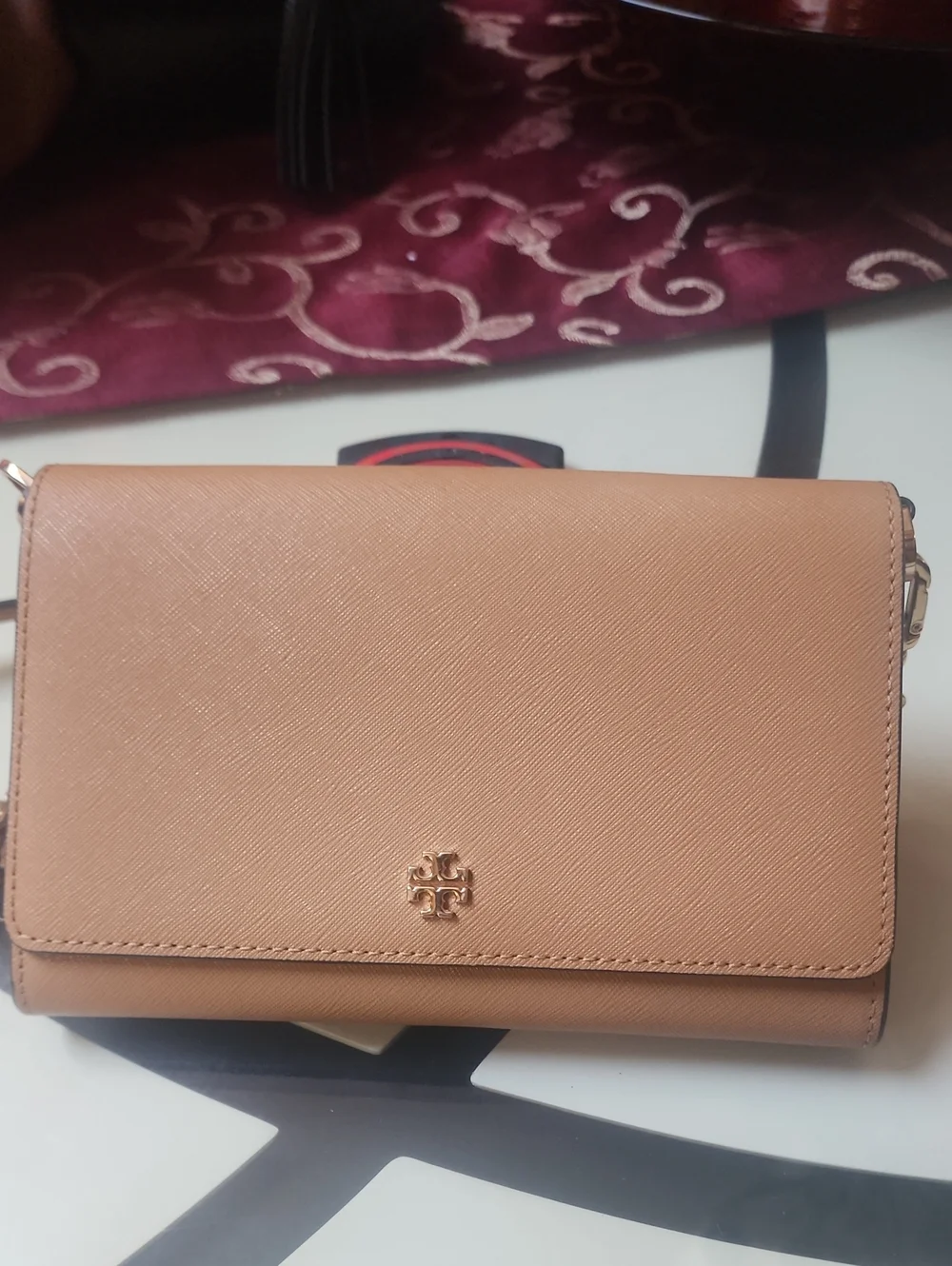 Tory Burch Light Brown (Tan) Crossbody Wallet with Gold Logon EUC